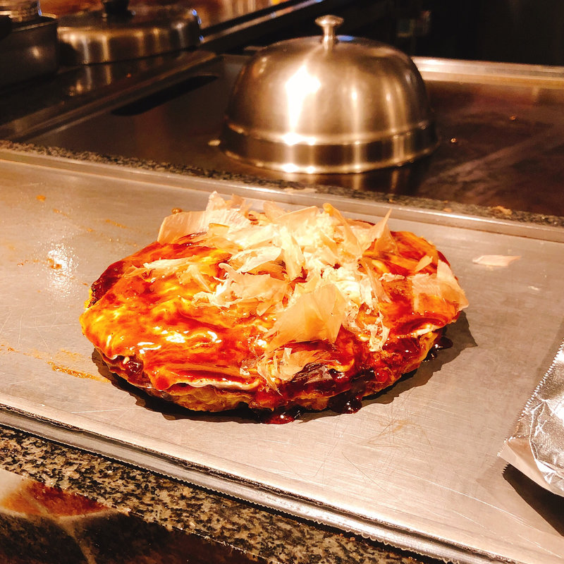 ミックス玉（シーフード豚）(鉄板焼よしむら)