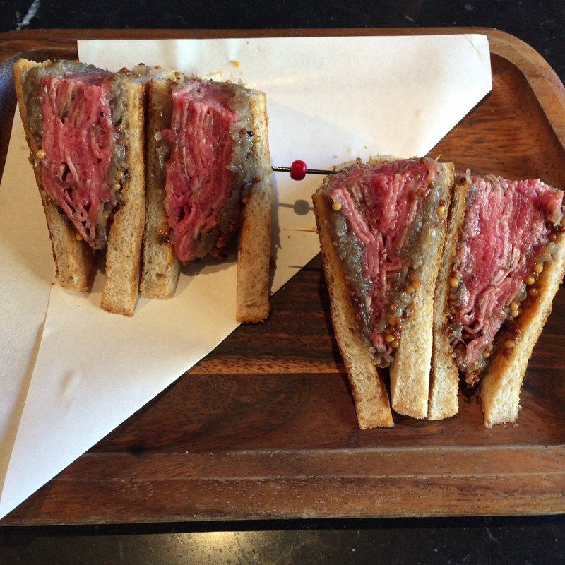 サンドイッチ(ユーゴ・デノワイエ 恵比寿店 （HUGO DESNOYER）)