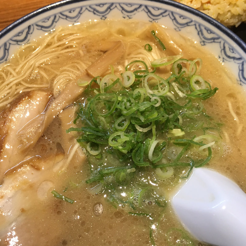 Aランチ(ラーメン・半チャーハン)(元祖赤のれん 節ちゃんラーメン 天神本店 )