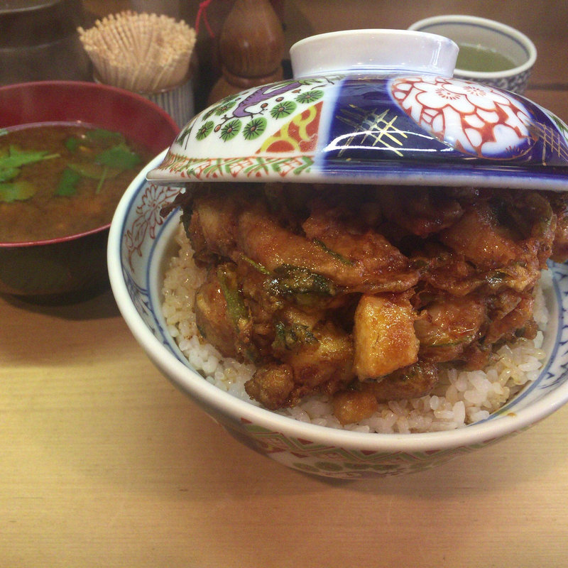 かき揚げ丼(天健 （てんたけ）)