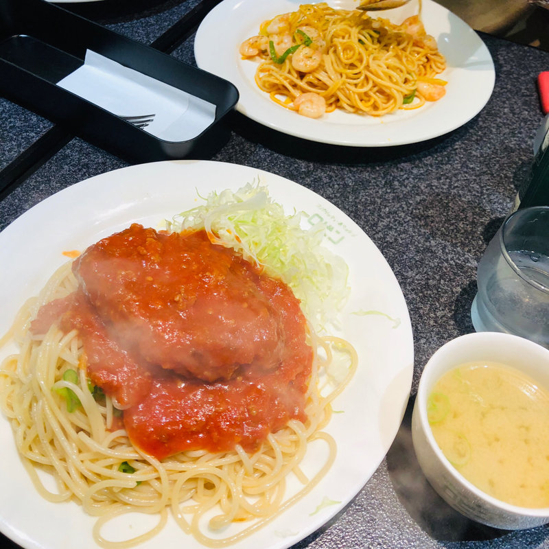 ハンバーグスパ（ミートソース）(ロビン)