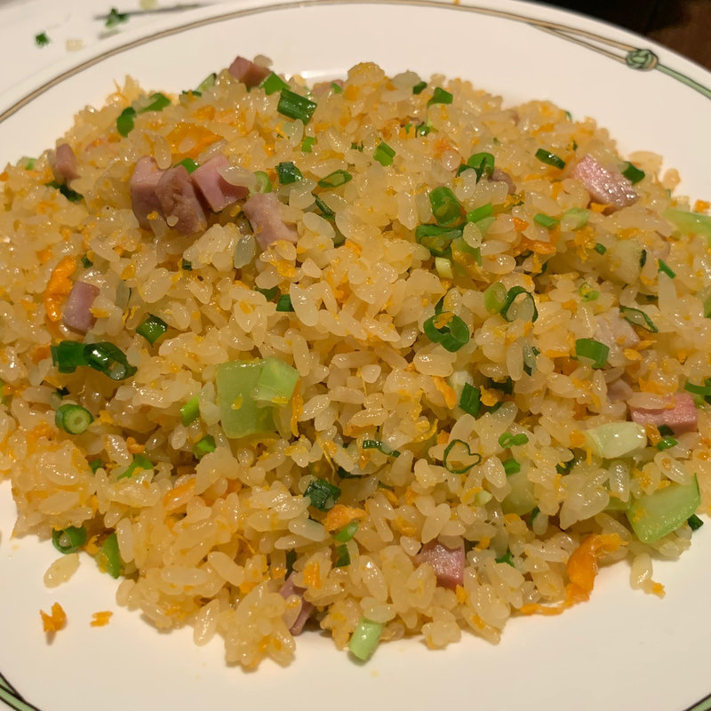 塩豚と青菜のチャーハン(中国飯店 紫玉蘭)