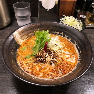 紅担担麺(香氣 四川麺条)