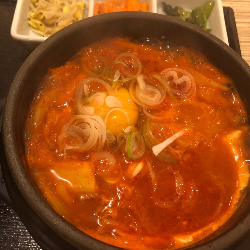 豚キムチスンドゥブ(東京純豆腐 フレンテ笹塚店 （トウキョウスンドゥブ）)