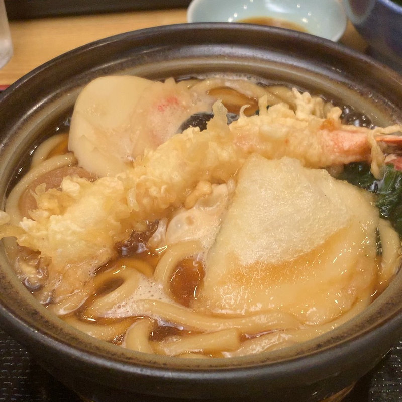 鍋焼きうどん(めん処おたべ )