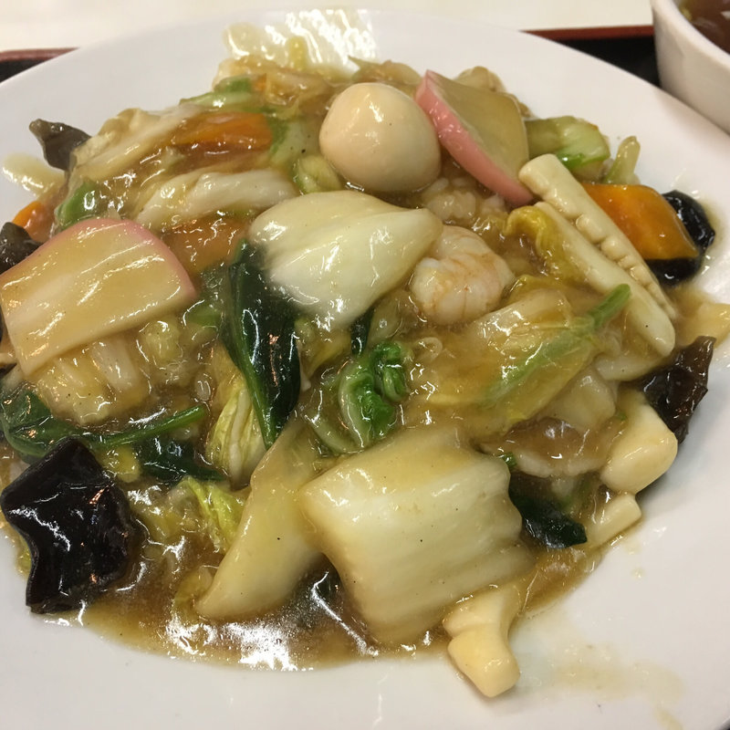 五目中華丼(横濱飯店)