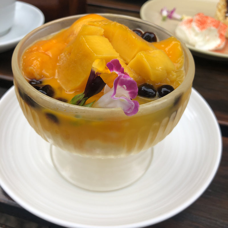 マンゴーパフェ(毛利 Salvatore Cuomo)