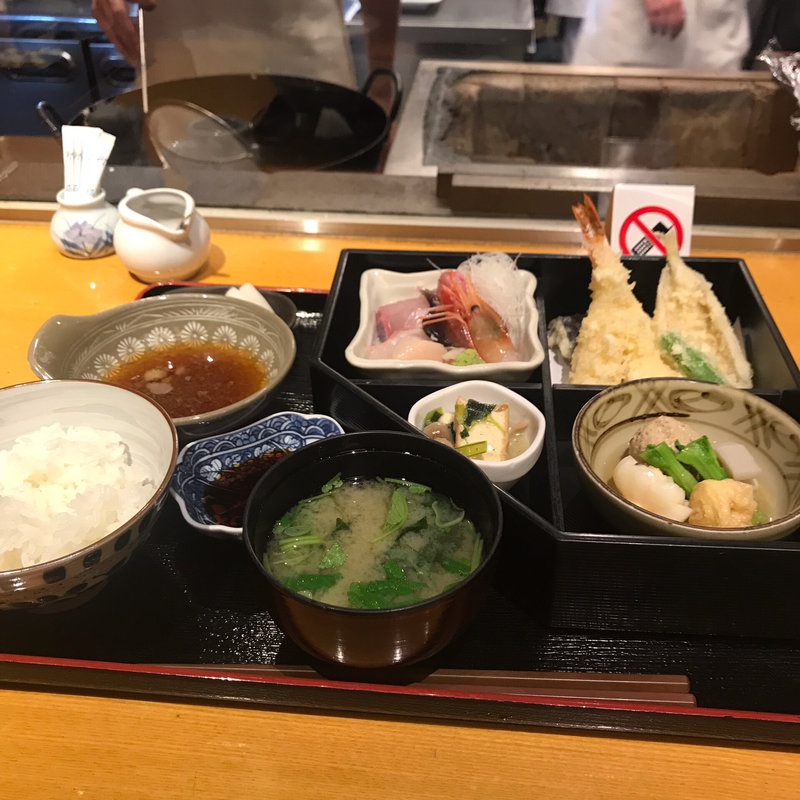 (日本料理 板前心 菊うら 西新宿)