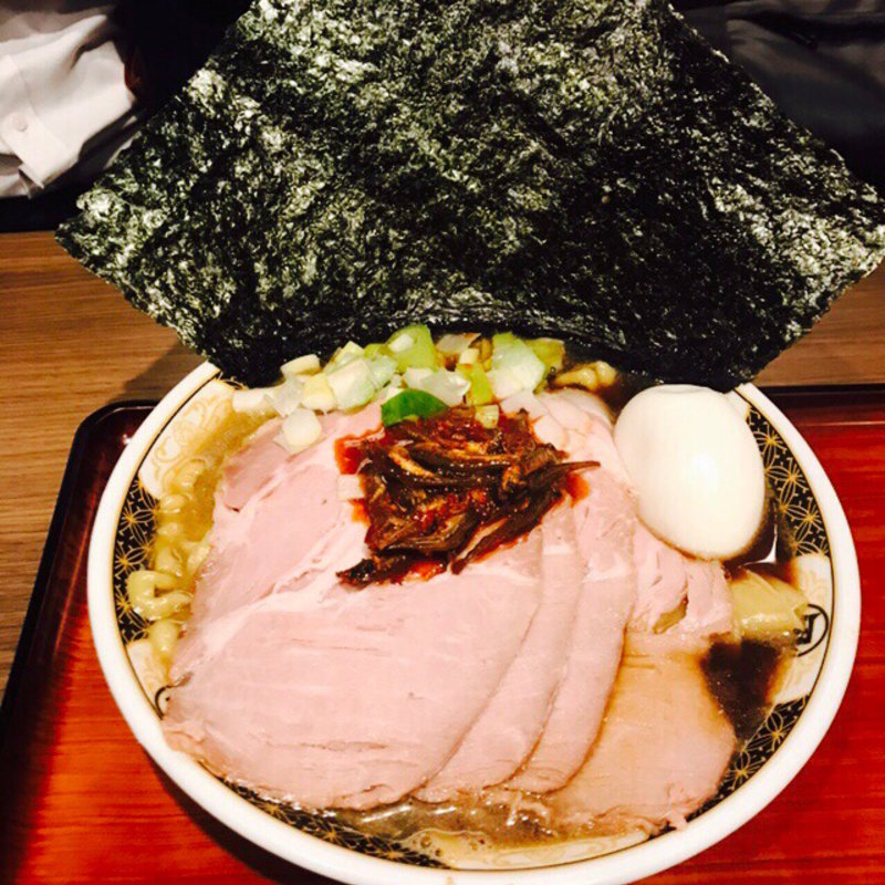 (すごい煮干ラーメン凪 秋葉原UDX店)