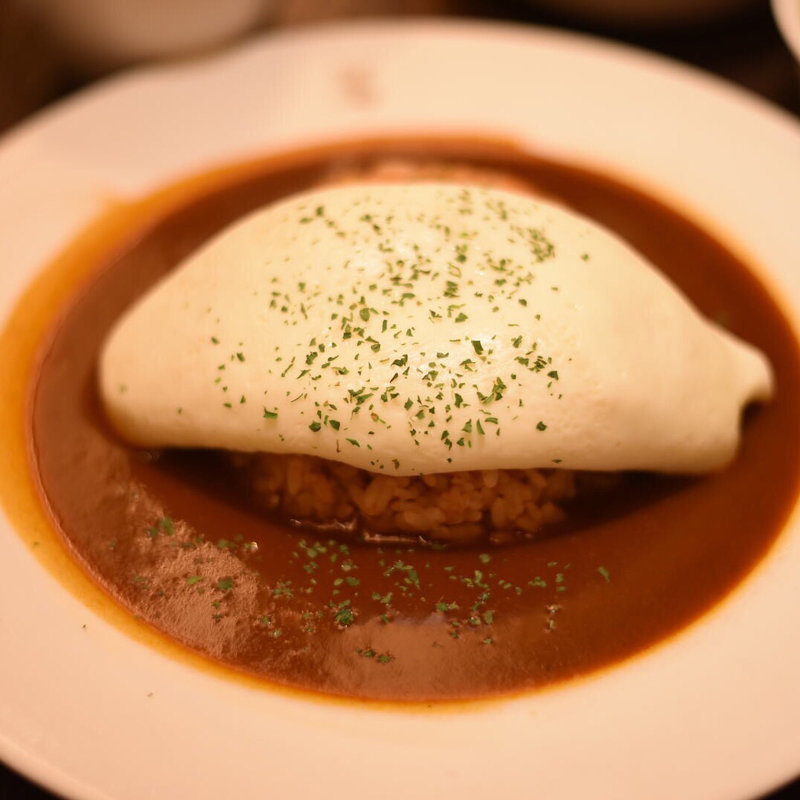 白いオムライス(ウサギ)