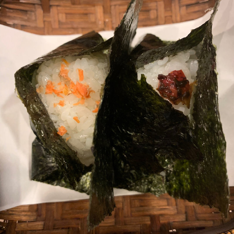 おにぎり(おむすび屋)