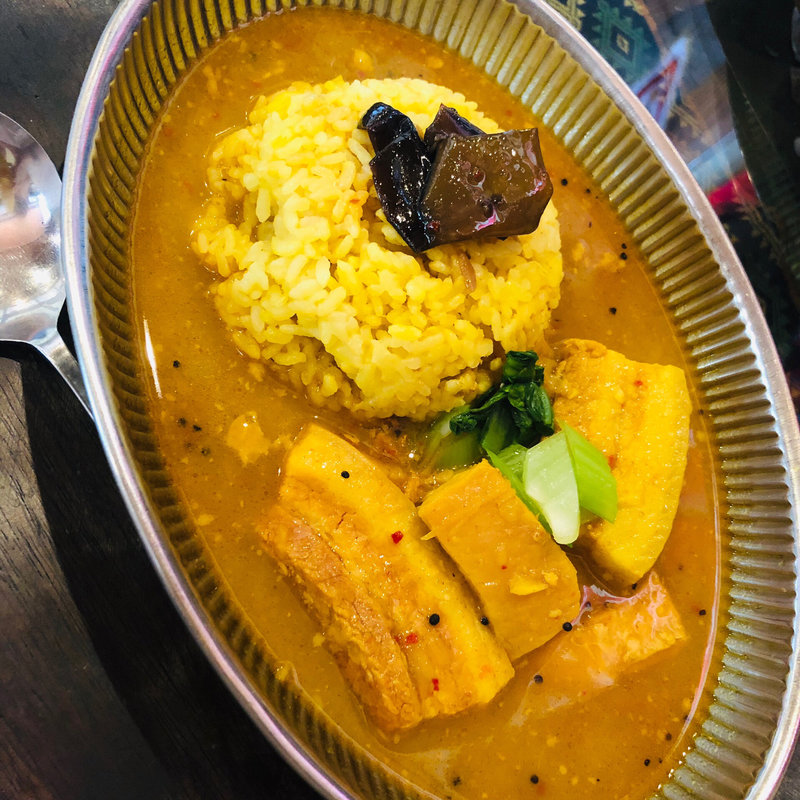 豚の角煮カレー(ヌンクイ)