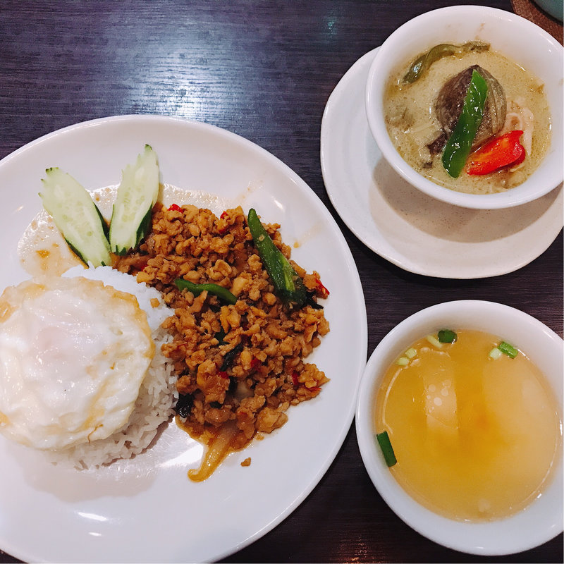 (ディーディータイ屋台新宿)