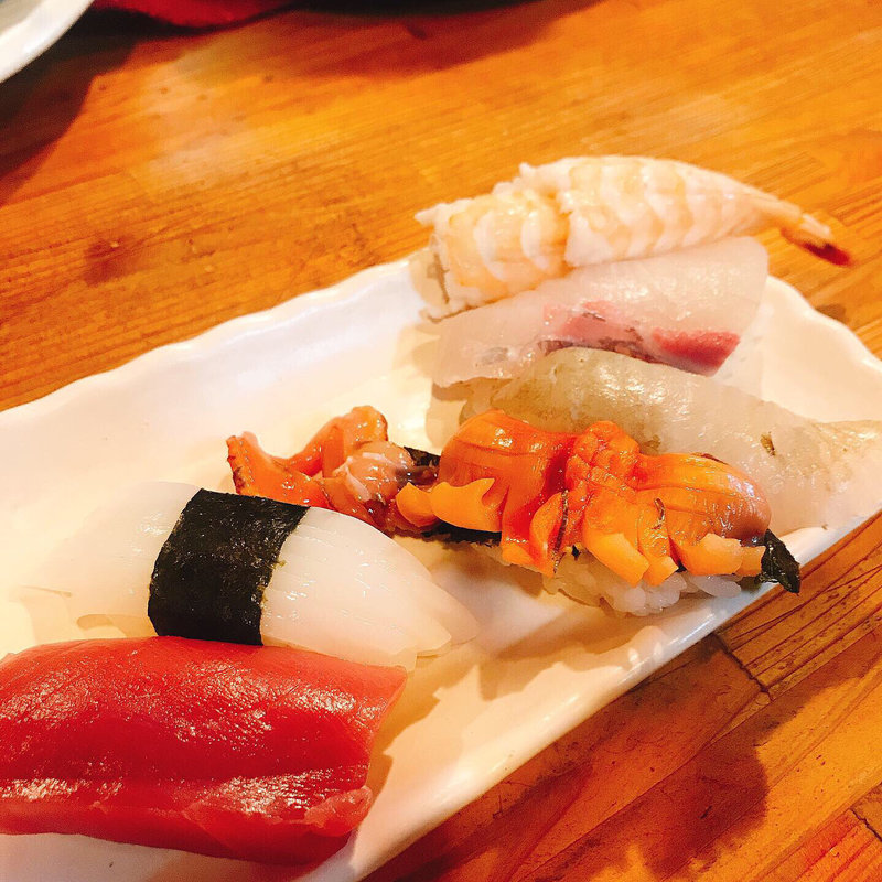 上にぎり(すし船 )