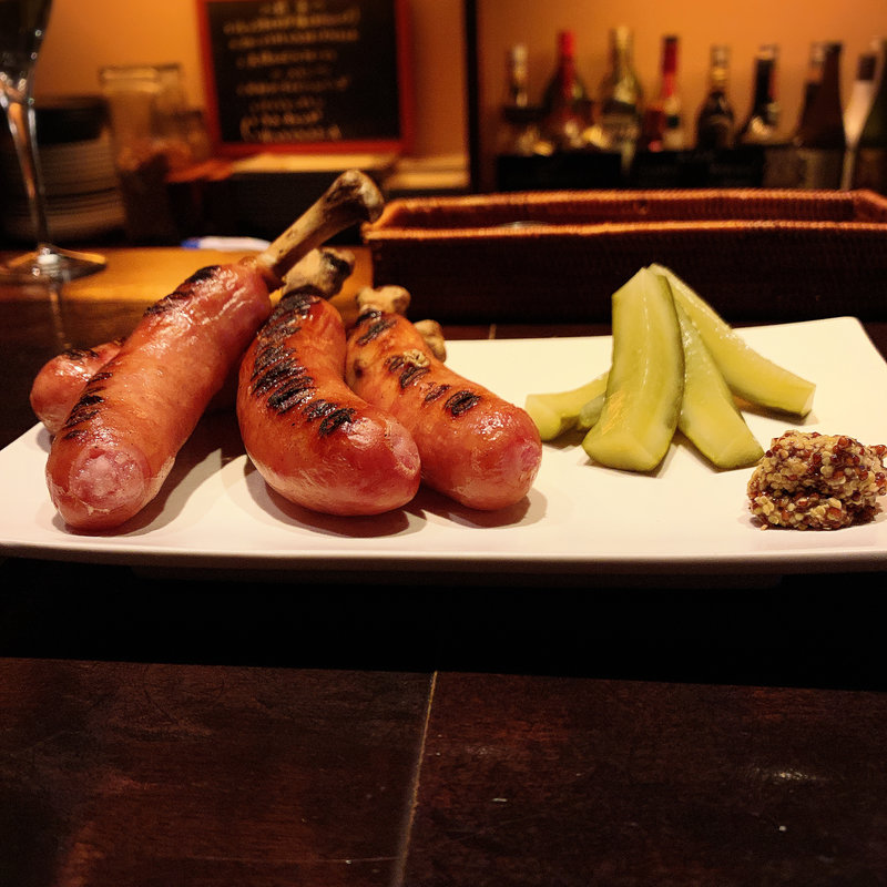 骨付きソーセージのグリル(OLLO)