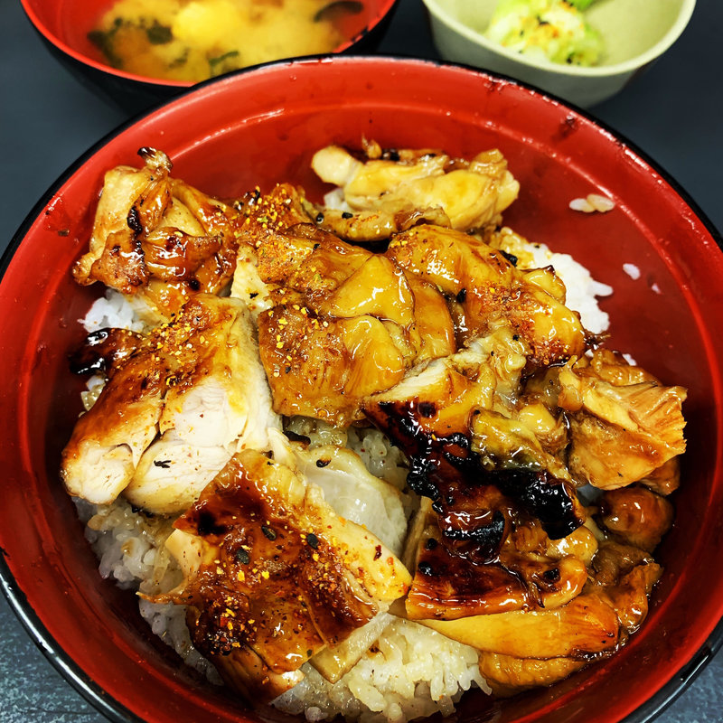 きじ丼 中盛(串鐵 飯田橋店)