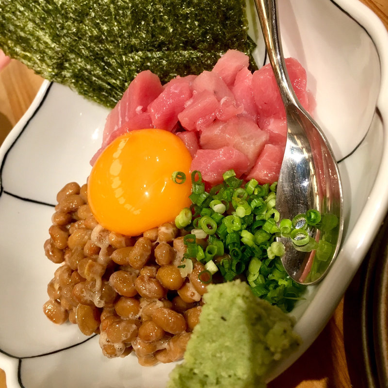 まぐろ納豆(二〇加屋長介 JRJP博多ビル店)