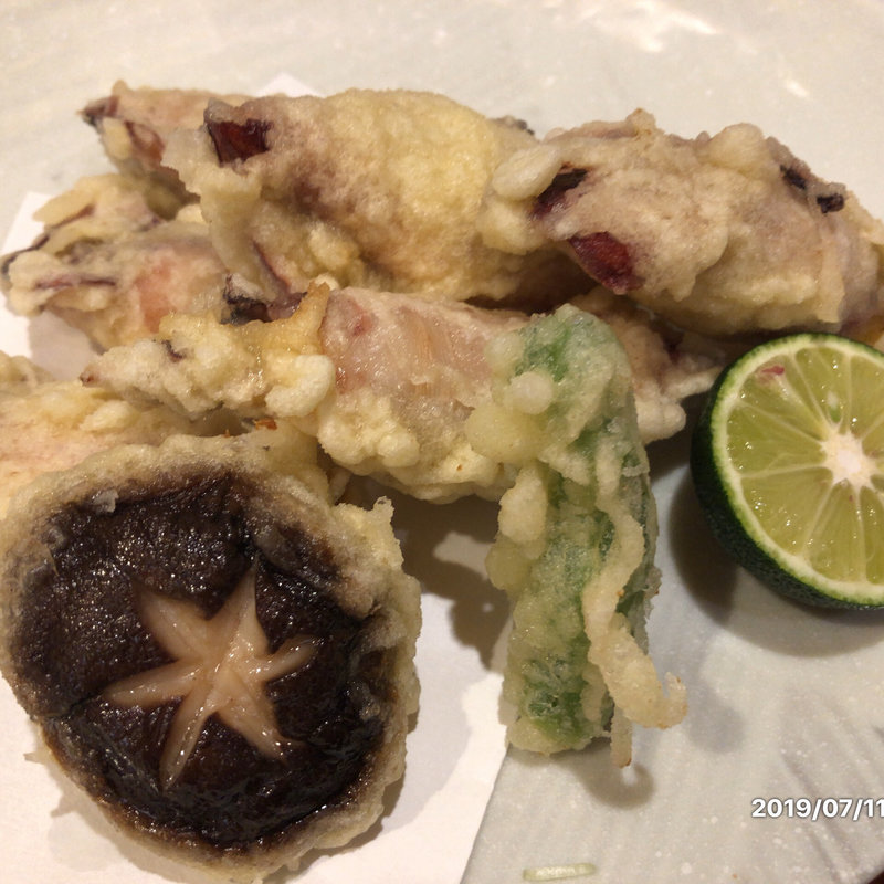 イカの天ぷら(魚菜酒房 樽見)
