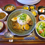 スパイス御膳(スパイス料理イデマツ)