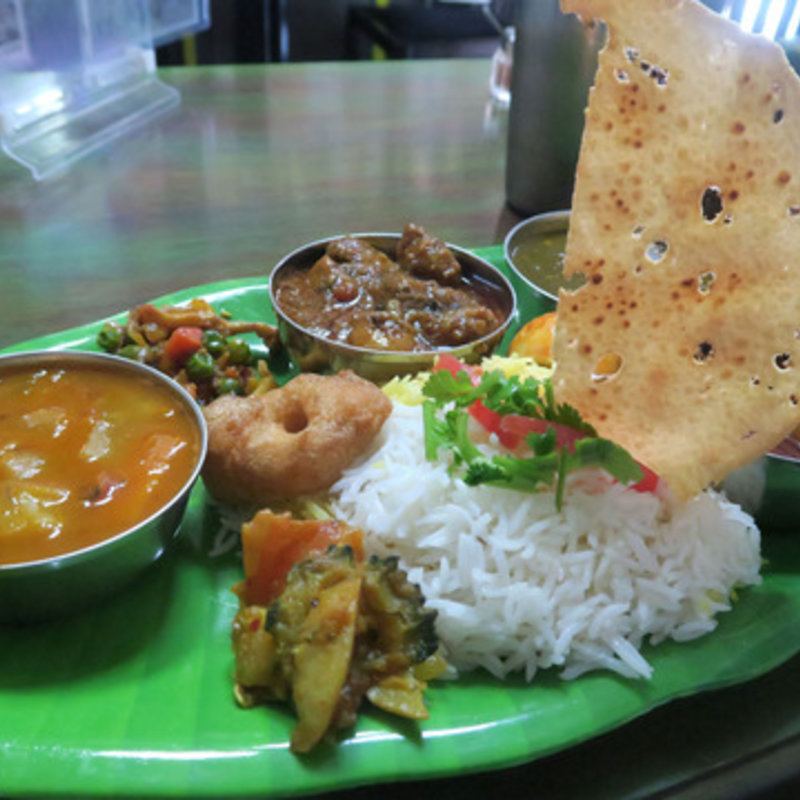 4種類カレーセット(シンズキッチンミニ)