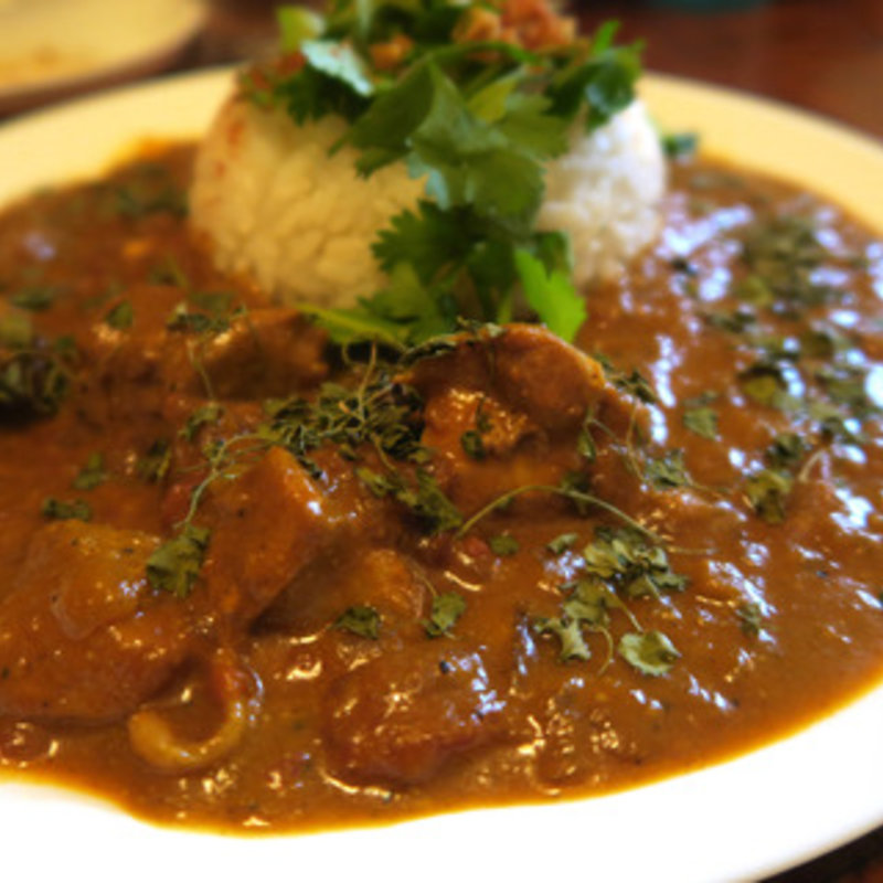 徳ちゃんチキンカレー(サケトメシ)