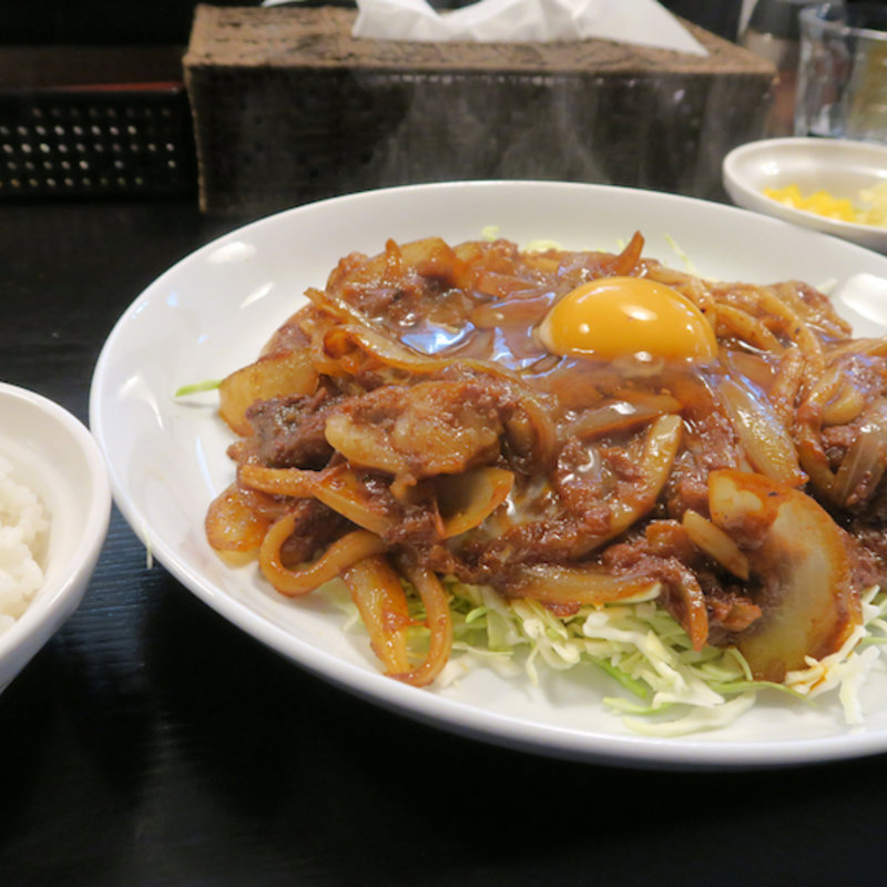 ビーフカレー焼きうどん(辛口飯屋 森元 )