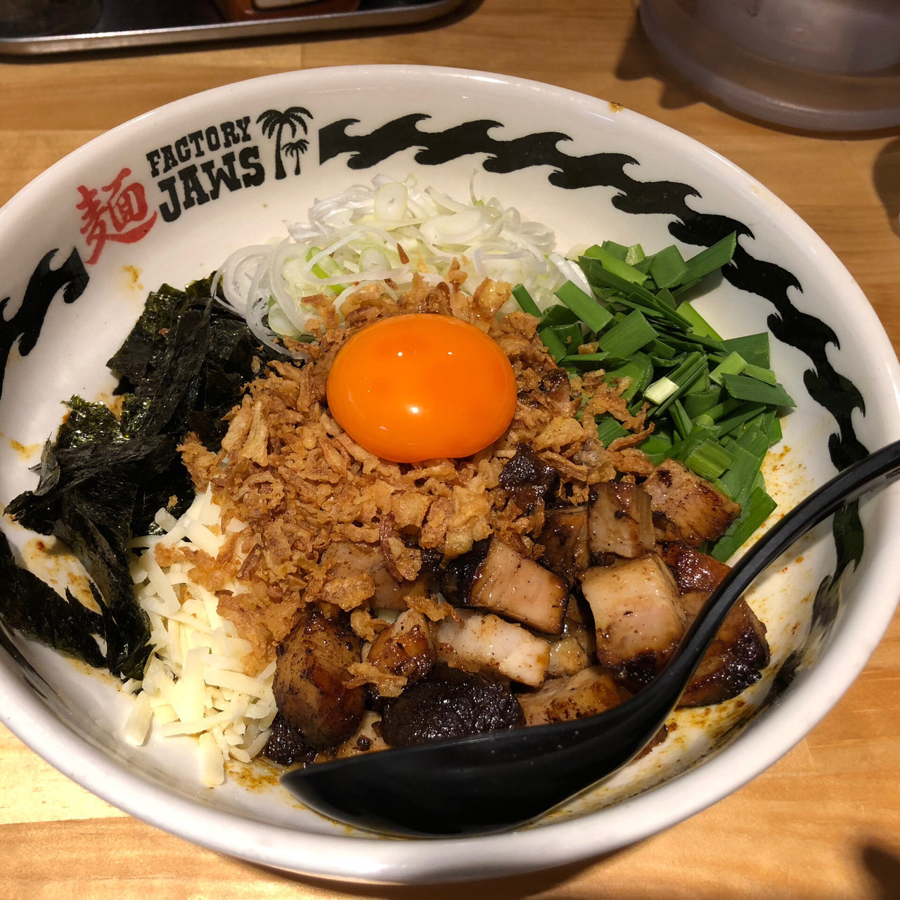 まぜそば(自家製麺 麺FACTORY JAWS)の口コミ一覧 | No.1のメニューが