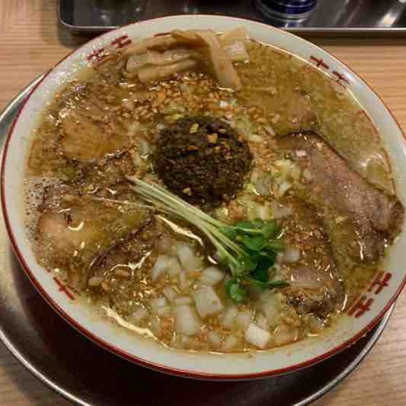 カレーなアブラ煮干しそば＋チャーシュー(流。 （ル）)