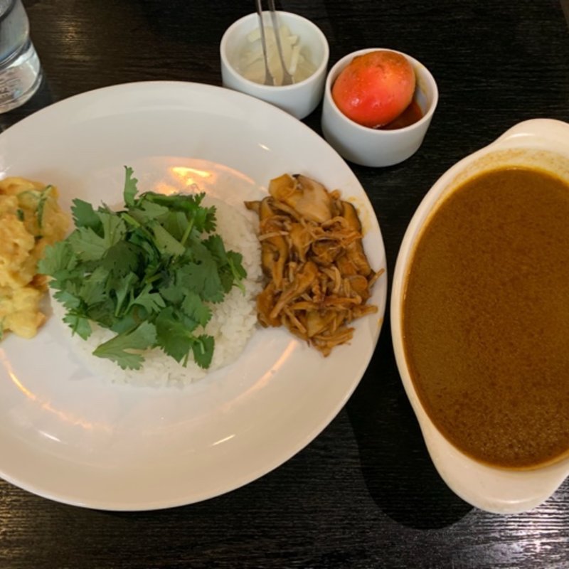 令和記念カレー(カレーハウス 横浜ボンベイ 高田馬場店)