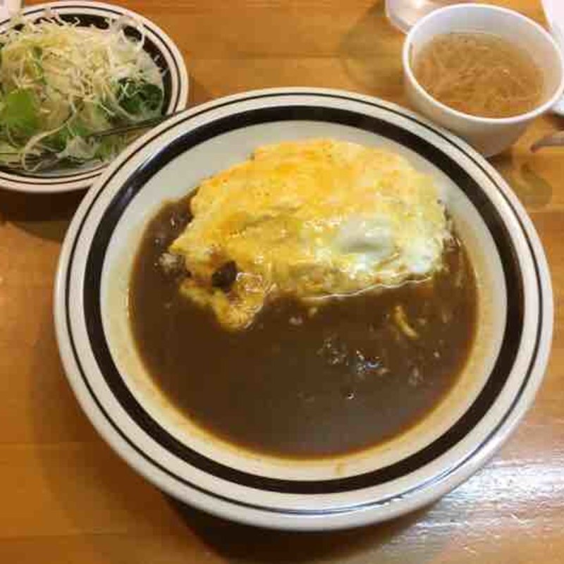 オムカレー(アリエス)