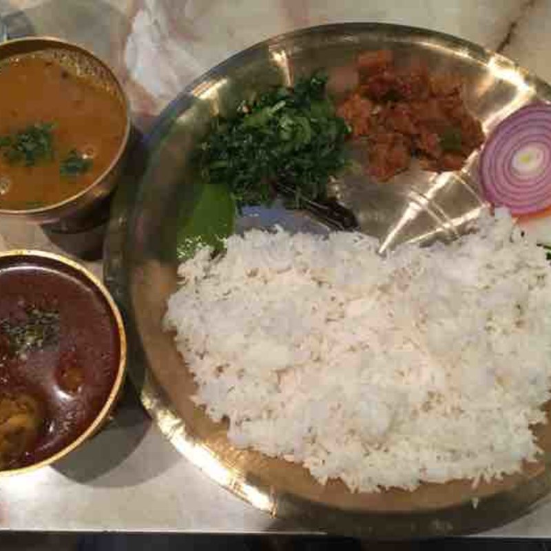 ネパールカナ(チキン(バドサハ レストラン&バー)