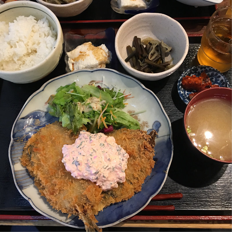 日替定食(イワシフライ)(つるかめ )