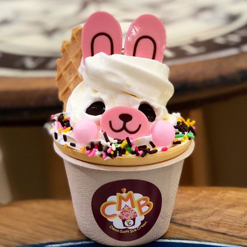 ラビットデコソフトクリーム(Chocott　Milk　Bar （チョコットミルクバー）)