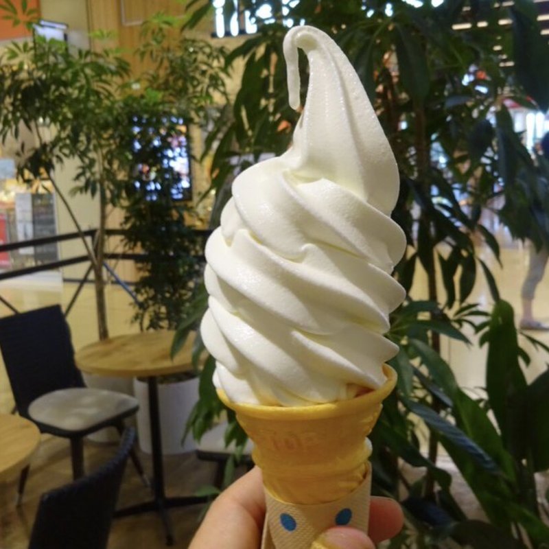 奥能登の生搾りミルクソフト(the Made In)