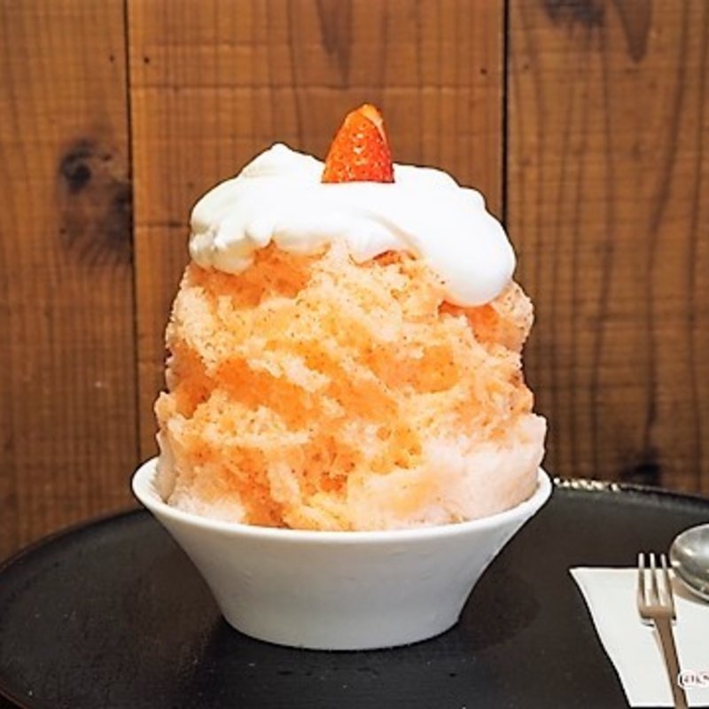 イチゴカルピスホイップ(茶屋赤鰐 )