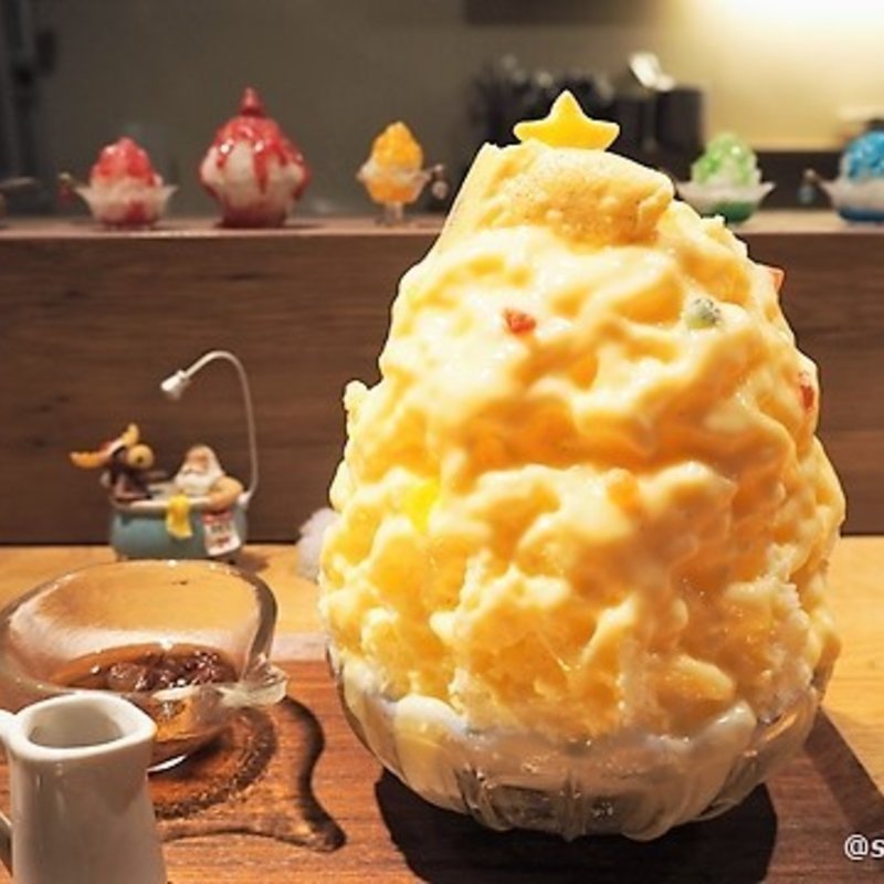 クリスマスプティングかき氷 ラムレーズン添え(氷屋ぴぃす )