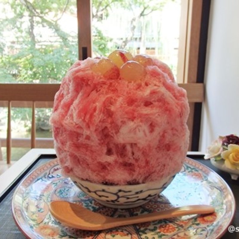 フレッシュピオーネとチーズクリームかき氷(お茶と酒　たすき )