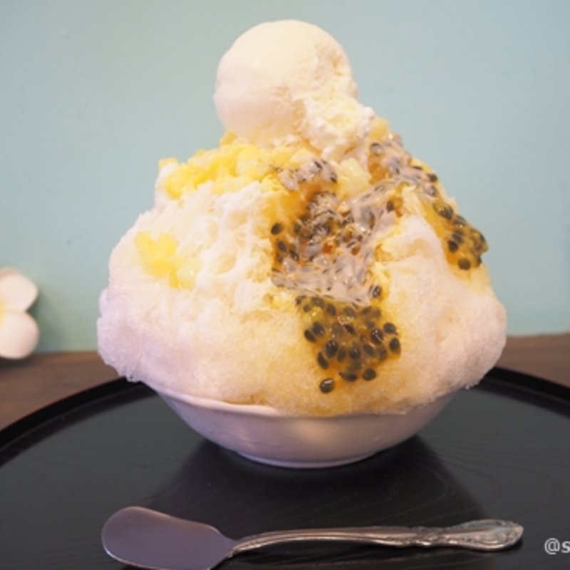 沖縄果実のこぼれ氷　パイン＆パッションスペシャル(パニラニ 田中果実店 （タナカカジツテン）)