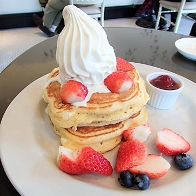 クレミアミックスベリーパンケーキ(メランジュ・ドゥ・シュハリ （MELANGE De SHUHARI）)