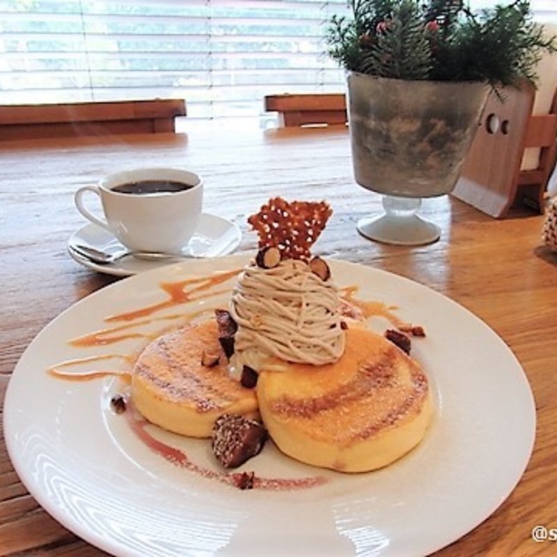 モンブランパンケーキ(ナチュール・シロモト 欽明台店 （Patisserie Nature Shiromoto）)