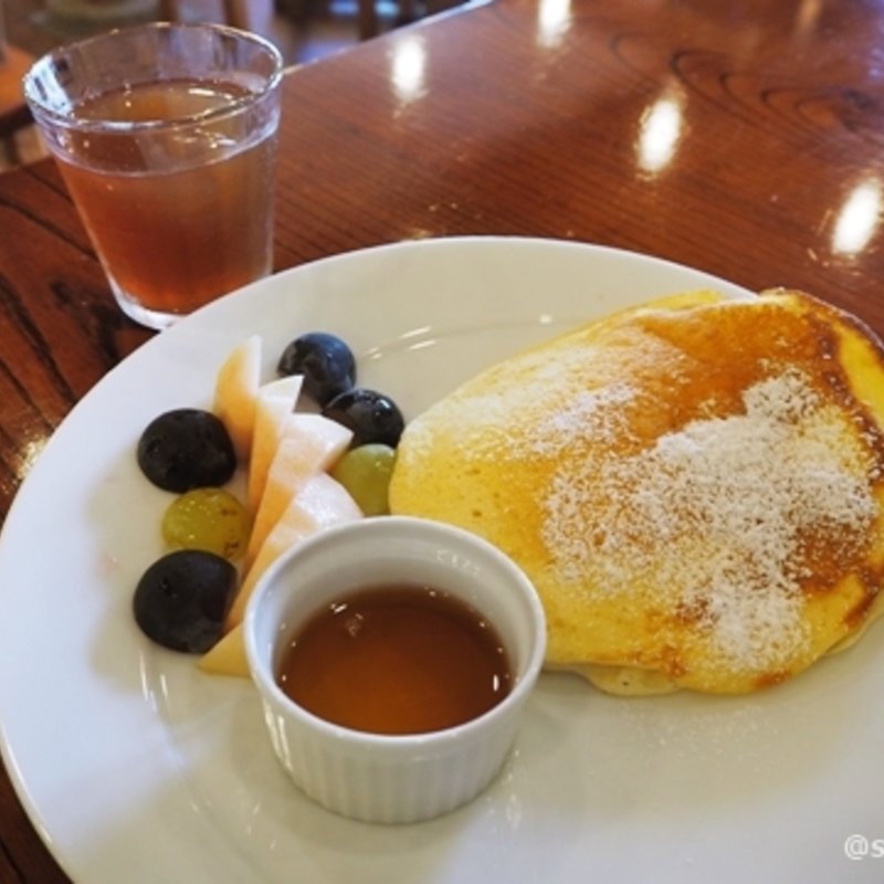 パンケーキとフルーツのプレート(カフェ ナチュール （Café NATURE 【旧店名】オーガニックパティスリーカフェ soil）)