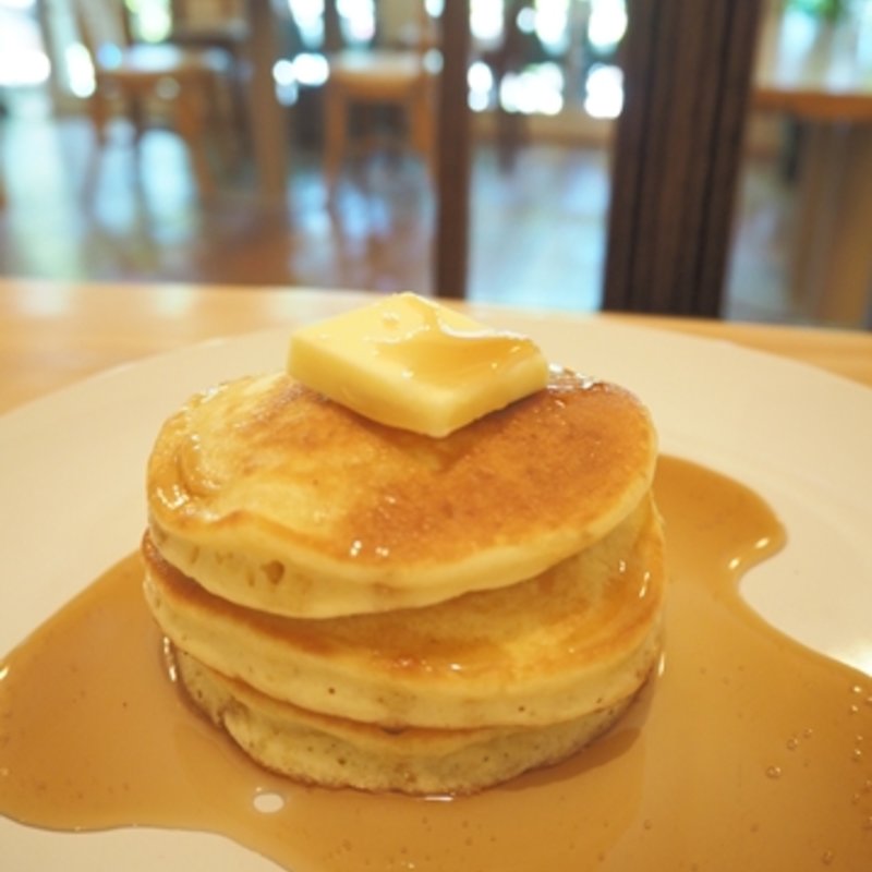 パンケーキ 　バターとメープルシロップ(Rokujian （ロクジアン）)