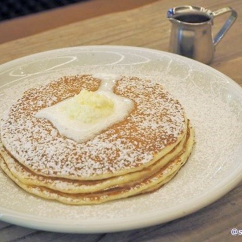 ORIGINAL BUTTERMILK PANCAKES オリジナル バターミルク パンケーキ(MOTION DINER KYOTO （モーション ダイナー）)