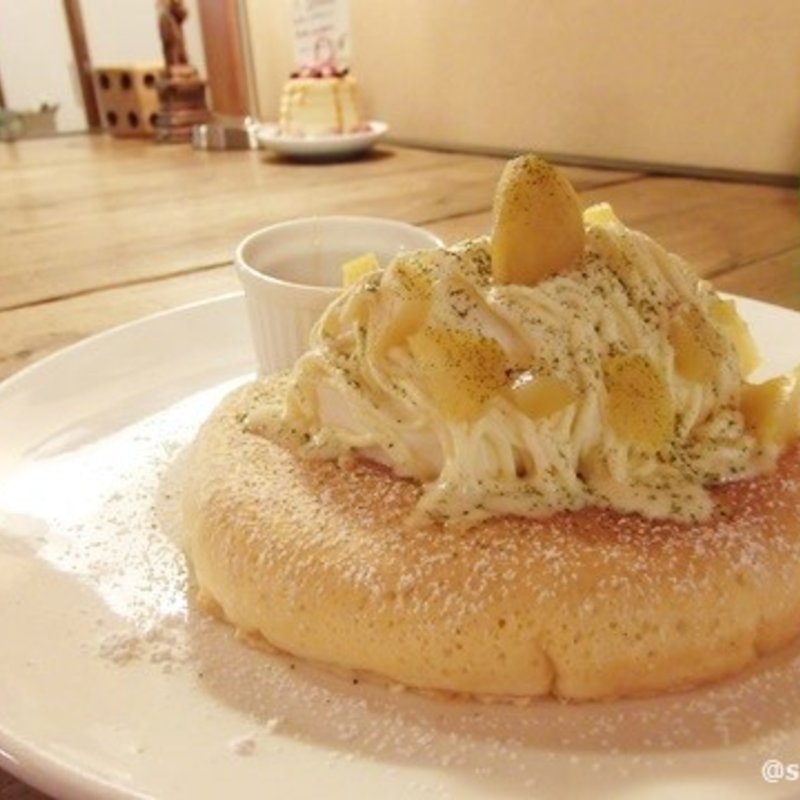 マロンパンケーキ Sのみ　(カフェ ラインベック （Cafe Rhinebeck）)