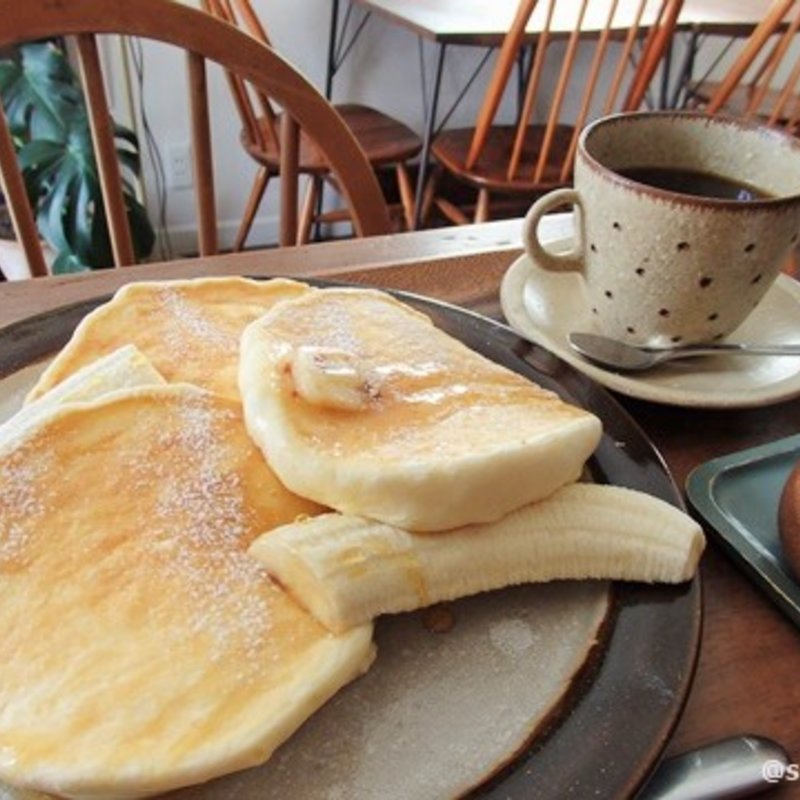 サワークリームのスフレパンケーキ(バナナ) (コパン・コピーヌ)