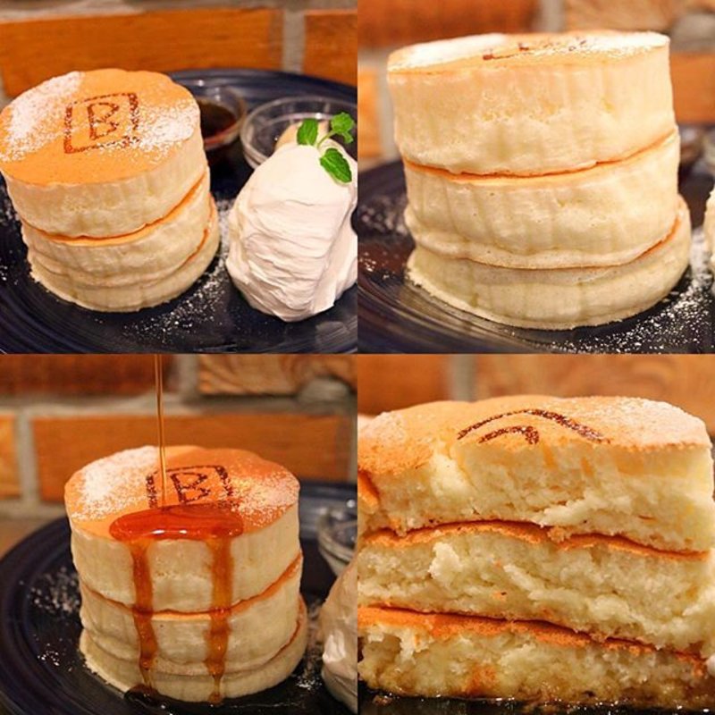 ホワイトスフレパンケーキ【メープルナッツバター付き】(BURN SIDE ST CAFE （バーンサイドストリートカフェ）)