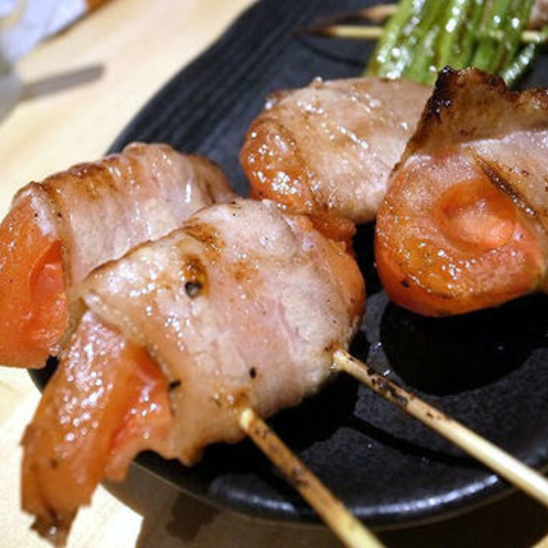 とまと肉巻き(スタイリス アジアン)