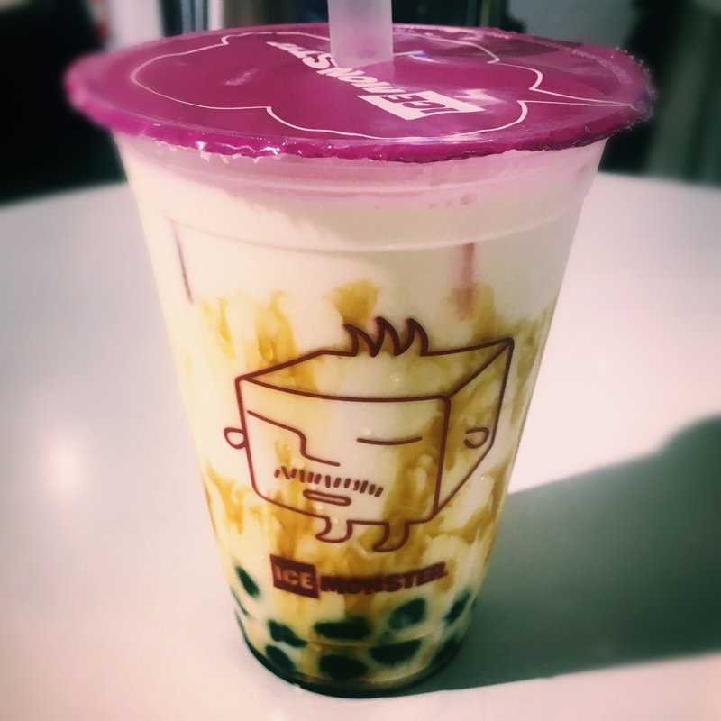 ハニーブラウンシュガーミルク+タピオカ(THE GUEST cafe&diner 福岡パルコ店)