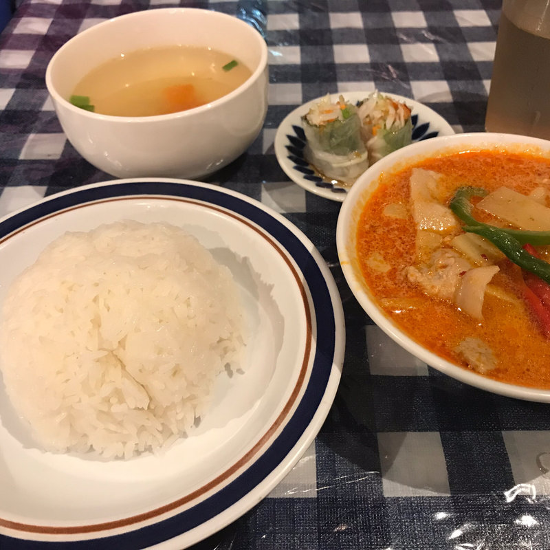レッドカレー(タイ国屋台食堂 ソイナナ)