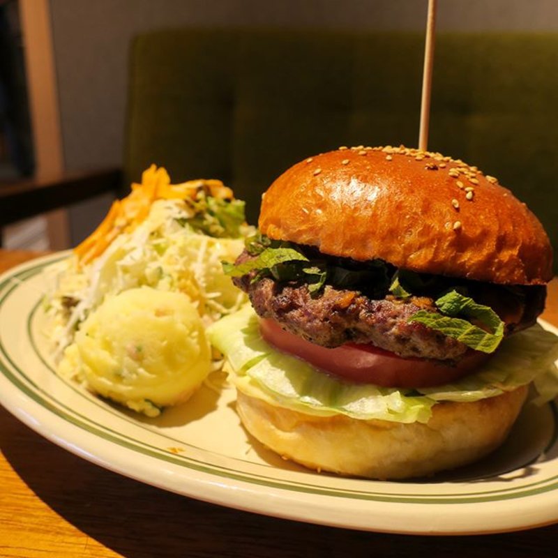 丹波鹿バーガー(市島製パン研究所)